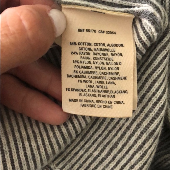 Anthropologie moth Madison park poncho - Picture 8 of 8